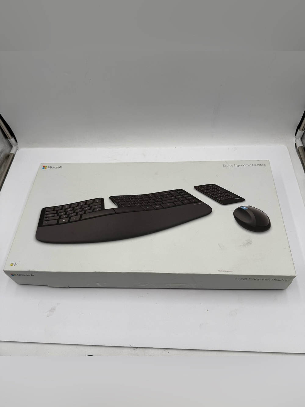 E4 Microsoft L5V-00001 Sculpt Ergonomic Desktop Keyboard Mouse Keypad Open Box